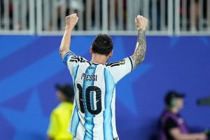 Ayah Lionel Messi di Bawah Pengawasan Medis
