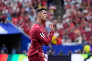 Ketika Cristiano Ronaldo Berhadapan dengan 2 Pemain Uzbekistan dari 17 Tahun Silam di Piala Dunia 2026