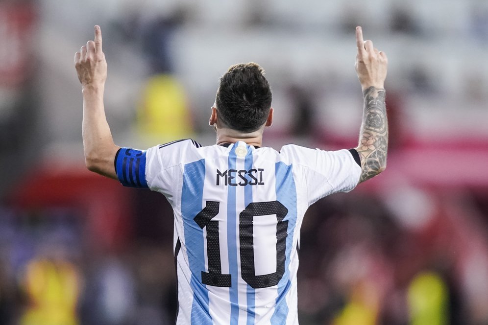 library_upload_21_2022_09_996x664_lionel-messi_a392a19